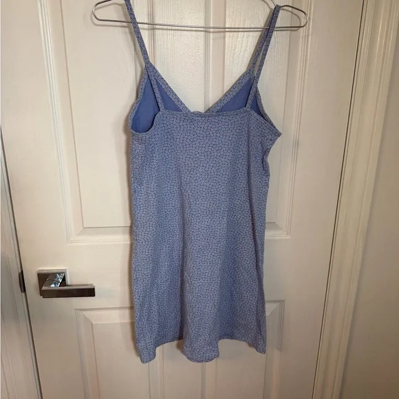 Brandy Melville White Floral Patterned Blue Sleeveless Dress - Picture 3 of 4